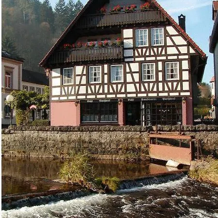 게스트하우스 Zur Alten Bruecke